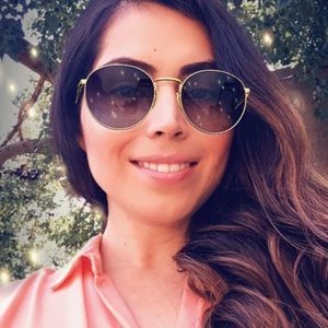 Meet your Posher, Grisel